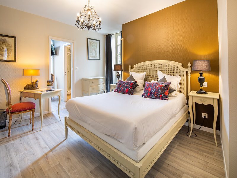 Hotel room in Sarlat for 4 people