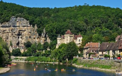 Découvrir le Village de la Roque Gageac et son jardin exotique à Sarlat