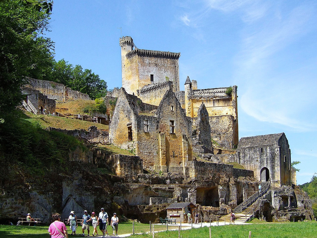 visiter le chateau de commarque