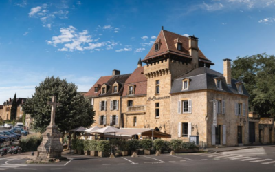 Activités sportives dans le Périgord Noir : accrobranche, tyroliennes et parcours dans les arbres autour de Sarlat