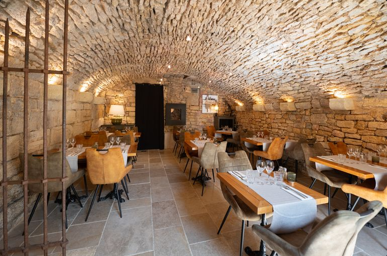 Salle de restaurant voutée restaurant Sarlat La Couleuvrine